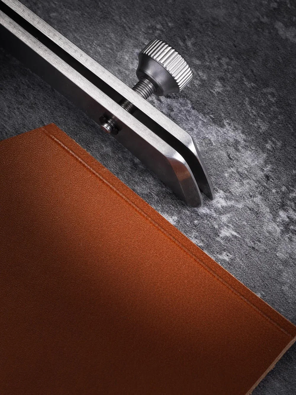 Nattools Adjustable Edge Creas - đánh giá và giá Groover Stitching Tool