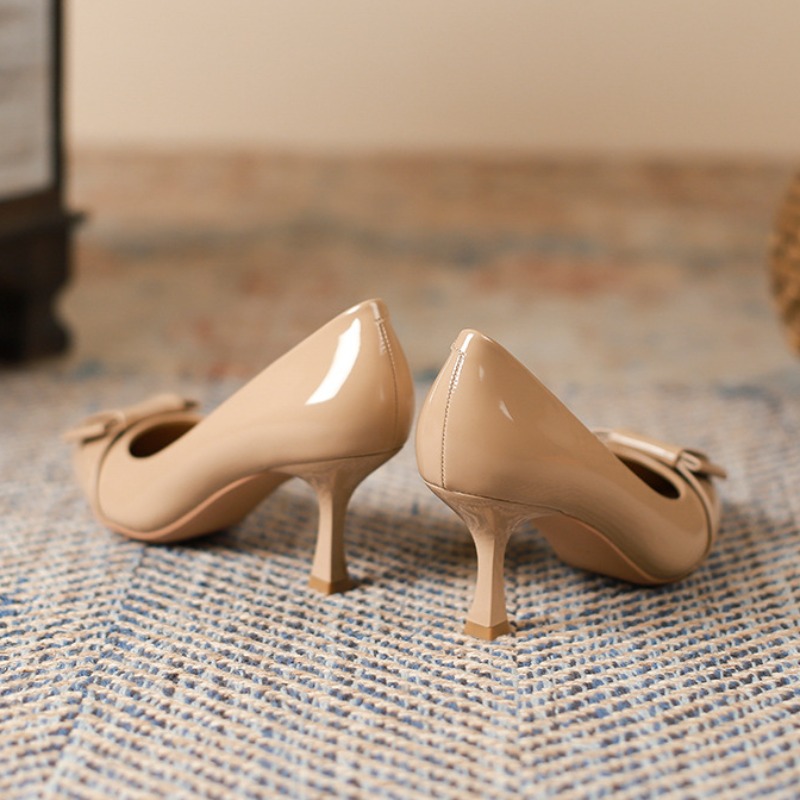Heels for Ladies Pointed Stile - đánh giá và giá Leatherwork In French